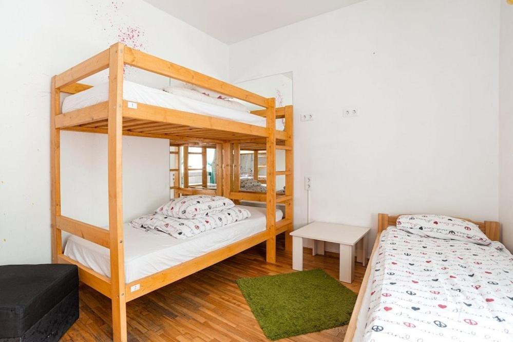 Pogo Hostel Vilnius Luaran gambar